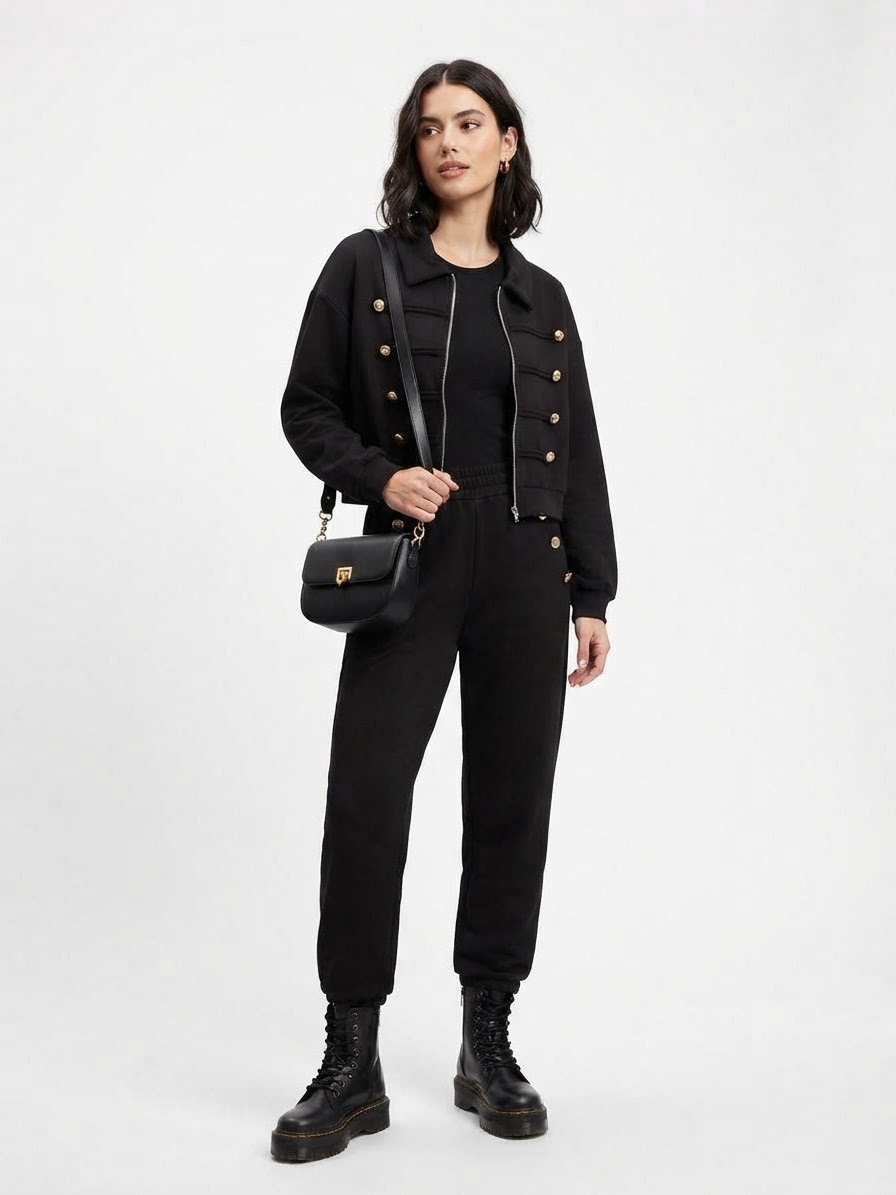 Look total black con felpa militare e jogger-Terryfashionlove